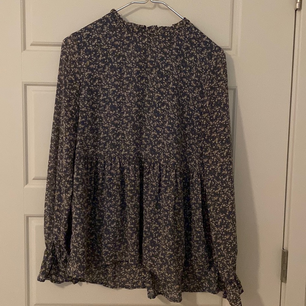 Mock Neck Floral Peasant Top